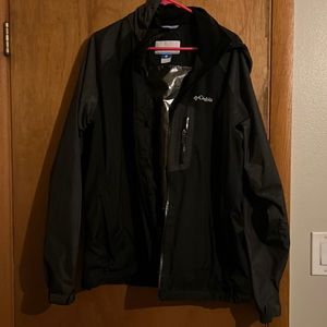 Men’s lightweight Columbia jacket